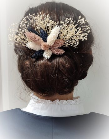 Barrette à cheveux rose et bleue